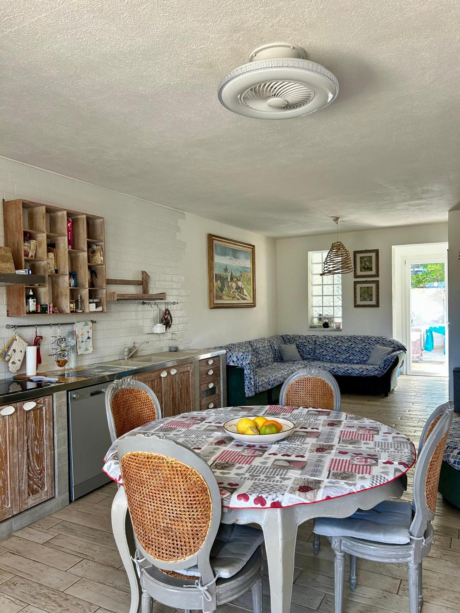 Villa Vittoria Solanas  Luaran gambar